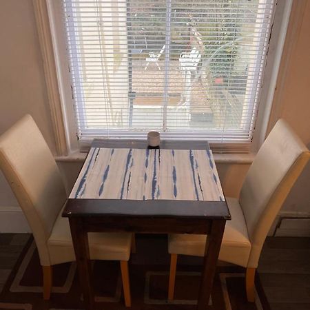 Lovely - 1 Bedroom Flat In Hastings Town Centre Экстерьер фото