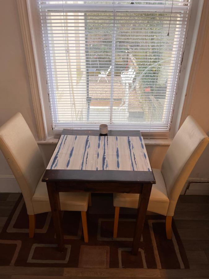 Lovely - 1 Bedroom Flat In Hastings Town Centre Экстерьер фото